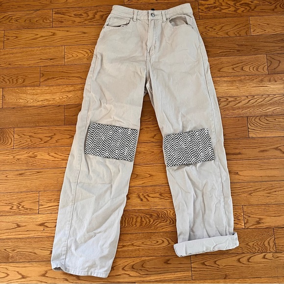 H&M Denim - H&M pants with knee patch
